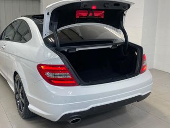 MERCEDES-BENZ C-CLASS 2.1 C220 CDI AMG Sport Edition Coupe 2dr Diesel G-Tronic+ Euro 5