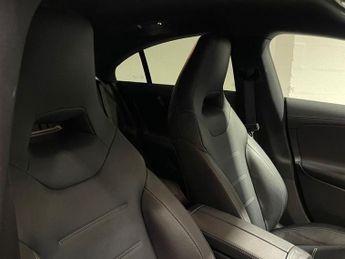 MERCEDES-BENZ CLA 1.3 CLA200 AMG Line Coupe 4dr Petrol 7G-DCT Euro 6 (s/s) (163 ps