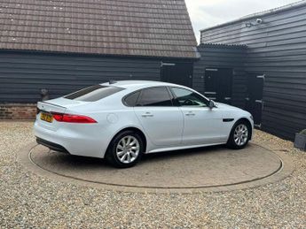 JAGUAR XF 2.0d R-Sport Saloon 4dr Diesel Auto Euro 6 (s/s) (163 ps)