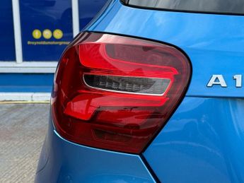 MERCEDES-BENZ A-CLASS 1.5 A180d Sport (Premium) Hatchback 5dr Diesel 7G-DCT Euro 6 (s/