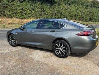 VAUXHALL INSIGNIA 1.6 Turbo D BlueInjection Elite Nav Grand Sport 5dr Diesel Autom