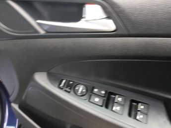 HYUNDAI TUCSON 1.6 GDi SE Nav SUV 5dr Petrol Manual Euro 6 (s/s) (132 ps)