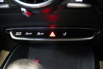 AUDI TT 2.0 TFSI 40 S line Coupe 3dr Petrol S Tronic Euro 6 (s/s) (197 p