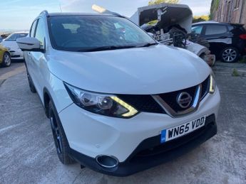 NISSAN QASHQAI 1.6 dCi n-tec+ SUV 5dr Diesel XTRON 2WD Euro 6 (s/s) (130 ps)