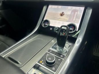 LAND ROVER RANGE ROVER SPORT 3.0 SD V6 HSE Dynamic SUV 5dr Diesel Auto 4WD Euro 6 (s/s) (306 