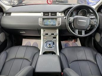 LAND ROVER RANGE ROVER EVOQUE 2.0 TD4 SE Tech SUV 5dr Diesel Auto 4WD Euro 6 (s/s) (180 ps)