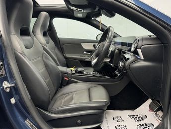 MERCEDES-BENZ CLA 2.0 CLA220d AMG Line (Premium Plus 2) Coupe 4dr Diesel 8G-DCT Eu