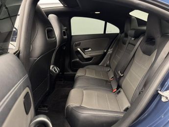 MERCEDES-BENZ CLA 2.0 CLA220d AMG Line (Premium Plus 2) Coupe 4dr Diesel 8G-DCT Eu