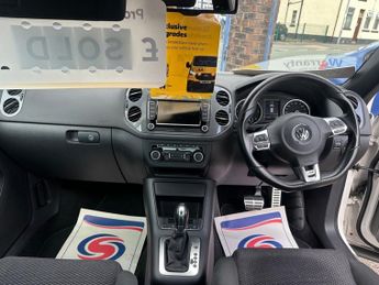 VOLKSWAGEN TIGUAN 2.0 TDI BlueMotion Tech R-Line SUV 5dr Diesel DSG 4WD Euro 5 (s/