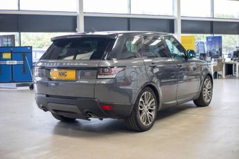 LAND ROVER RANGE ROVER SPORT 3.0 SD V6 HSE Dynamic SUV 5dr Diesel Auto 4WD Euro 6 (s/s) (306 