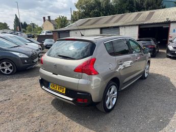 PEUGEOT 3008 1.6 e-HDi Allure SUV 5dr Diesel EGC Euro 5 (s/s) (115 ps)