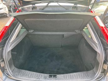 FORD FOCUS 1.6 Titanium Hatchback 5dr Petrol Manual (155 g/km, 113 bhp)