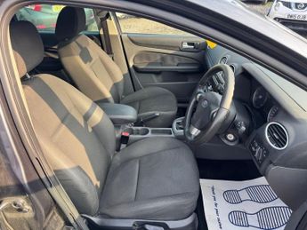 FORD FOCUS 1.6 Titanium Hatchback 5dr Petrol Manual (155 g/km, 113 bhp)