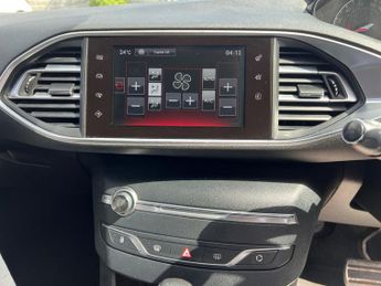 PEUGEOT 308 SW 2.0 BlueHDi GT Line Estate 5dr Diesel EAT Euro 6 (s/s) (150 ps)