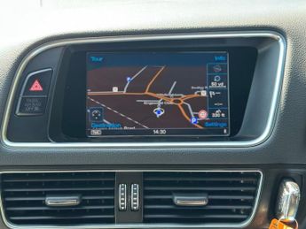 AUDI Q5 2.0 TDI S line Plus SUV 5dr Diesel S Tronic quattro Euro 6 (s/s)