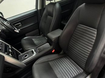 LAND ROVER DISCOVERY SPORT 2.0 TD4 HSE Luxury SUV 5dr Diesel Auto 4WD Euro 6 (s/s) (180 ps)