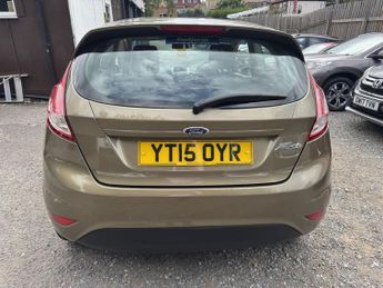 FORD FIESTA 1.6 Zetec Hatchback 3dr Petrol Powershift Euro 6 (105 ps)