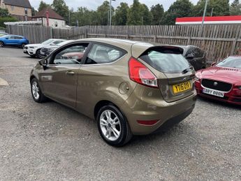 FORD FIESTA 1.6 Zetec Hatchback 3dr Petrol Powershift Euro 6 (105 ps)