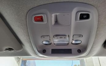 VAUXHALL Vivaro Life Electric 50kWh Combi MPV 5dr Electric Auto LWB (9 Seat, 11kW Charger) (13