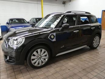 MINI COUNTRYMAN 1.5 7.6kWh GPF Cooper SE SUV 5dr Petrol Plug-in Hybrid Auto ALL4