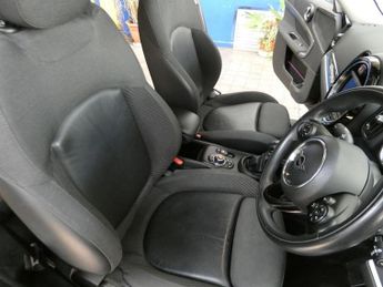 MINI COUNTRYMAN 1.5 7.6kWh GPF Cooper SE SUV 5dr Petrol Plug-in Hybrid Auto ALL4