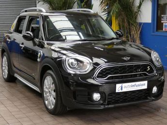 MINI COUNTRYMAN 1.5 7.6kWh GPF Cooper SE SUV 5dr Petrol Plug-in Hybrid Auto ALL4