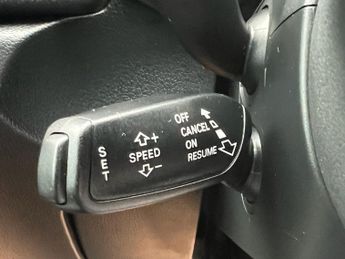 AUDI Q3 2.0 TFSI S line SUV 5dr Petrol S Tronic quattro Euro 5 (s/s) (17