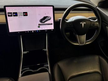 TESLA Model 3 Standard Range Plus Saloon 4dr Electric Auto RWD (241 bhp)