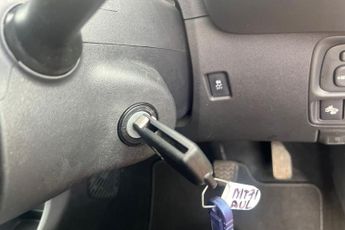 TOYOTA AYGO 1.0 VVT-i x-trend Hatchback 5dr Petrol x-shift Euro 6 (Safety Se