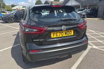 NISSAN QASHQAI 1.3 DIG-T Acenta Premium SUV 5dr Petrol DCT Auto Euro 6 (s/s) (1