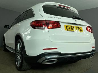MERCEDES-BENZ GLC 2.0 GLC220d AMG Line (Premium) SUV 5dr Diesel G-Tronic+ 4MATIC E
