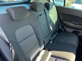 KIA SPORTAGE 1.6 GDi 2 SUV 5dr Petrol Manual Euro 6 (s/s) (130 bhp)