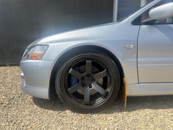 MITSUBISHI LANCER EVOLUTION IX 2.1T MR FQ-340 4WD Euro 4 4dr