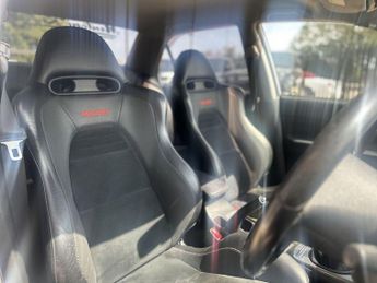 MITSUBISHI LANCER EVOLUTION IX 2.1T MR FQ-340 4WD Euro 4 4dr