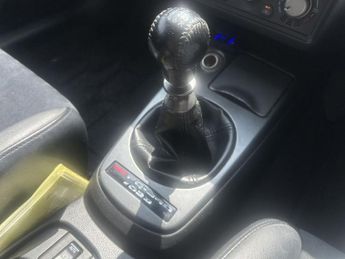 MITSUBISHI LANCER EVOLUTION IX 2.1T MR FQ-340 4WD Euro 4 4dr