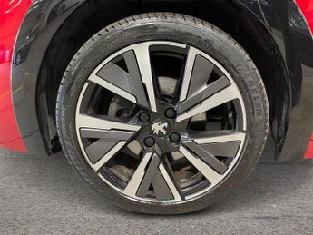 PEUGEOT 208 1.2 PureTech GT Hatchback 5dr Petrol EAT Euro 6 (s/s) (130 ps)
