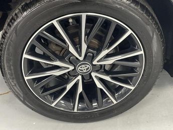 TOYOTA C-HR 1.8 VVT-h Excel SUV 5dr Petrol Hybrid CVT Euro 6 (s/s) (122 ps) 