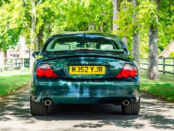 JAGUAR S-TYPE 4.2 V8 R Saloon 4dr Petrol Automatic (314 g/km, 400 bhp)