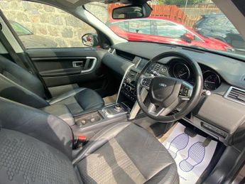 LAND ROVER DISCOVERY SPORT 2.0 TD4 SE SUV 5dr Diesel Auto 4WD Euro 6 (s/s) (180 ps)