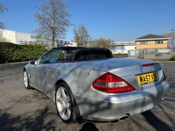 MERCEDES-BENZ SL 3.5 SL350 Convertible 2dr Petrol 7G-Tronic (246 g/km, 272 bhp) -