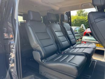 PEUGEOT E- Traveller 75kWh Allure Long MPV 5dr Electric Auto LWB (8 Seat, 7.4kW Charg