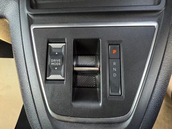 PEUGEOT E- Traveller 75kWh Allure Long MPV 5dr Electric Auto LWB (8 Seat, 7.4kW Charg