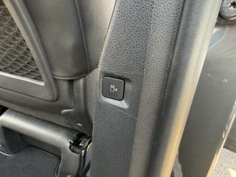 PEUGEOT E- Traveller 75kWh Allure Long MPV 5dr Electric Auto LWB (8 Seat, 7.4kW Charg