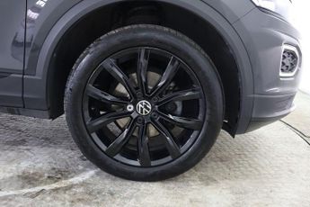 VOLKSWAGEN T-ROC 1.5 TSI EVO Black Edition DSG Euro 6 (s/s) 5dr
