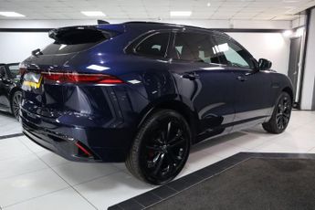 JAGUAR F-PACE 2.0 D200 MHEV R-Dynamic SE Black Auto AWD Euro 6 (s/s) (204 ps)