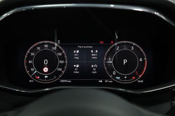 JAGUAR F-PACE 2.0 D200 MHEV R-Dynamic SE Black Auto AWD Euro 6 (s/s) (204 ps)