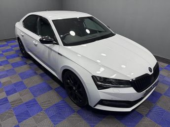 SKODA SUPERB 2.0 TSI SportLine Plus Hatchback 5dr Petrol DSG Euro 6 (s/s) (19