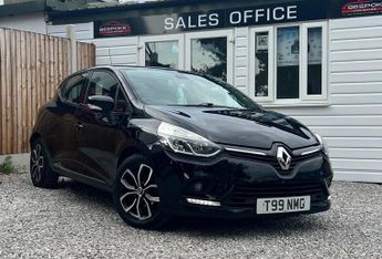 Renault Clio 0.9 TCe Dynamique Nav Hatchback 5dr Petrol Manual Euro 6 (s/s) (