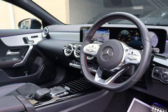 MERCEDES-BENZ CLA 180 1.3 AMG LINE NIGHT EDITION PREMIUM PLUS