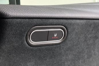 MERCEDES-BENZ A-CLASS 1.3 A250e 15.6kWh AMG Line Saloon 4dr Petrol Plug-in Hybrid 8G-D